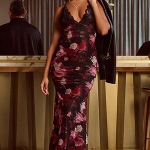 Windsor Whimsical Blooms Sleeveless Floral Maxi Dress